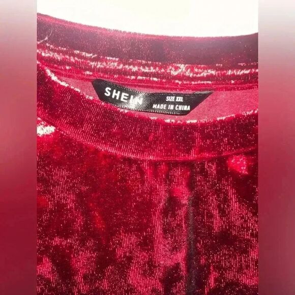 Shein Crushed Velvet T-shirt Mens - Picture 2 of 4